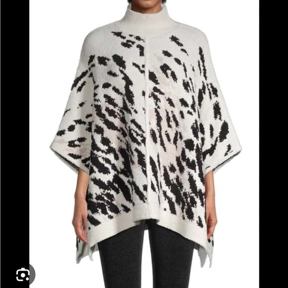 Cozychic Cheetah Print Poncho In Cream Black - Picture 1 of 3